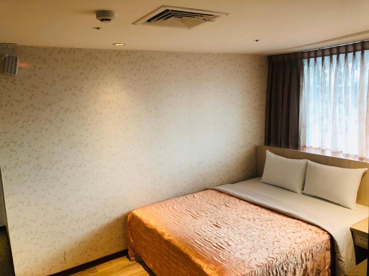 Jing Chech Hotel Kaohsiung Exterior photo